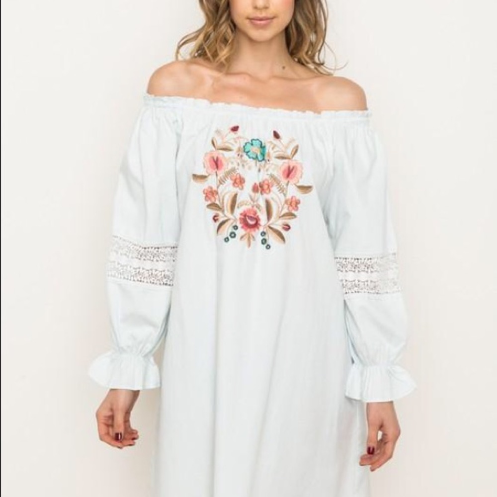 Mystree Embroidered off the Shoulder Dress Large